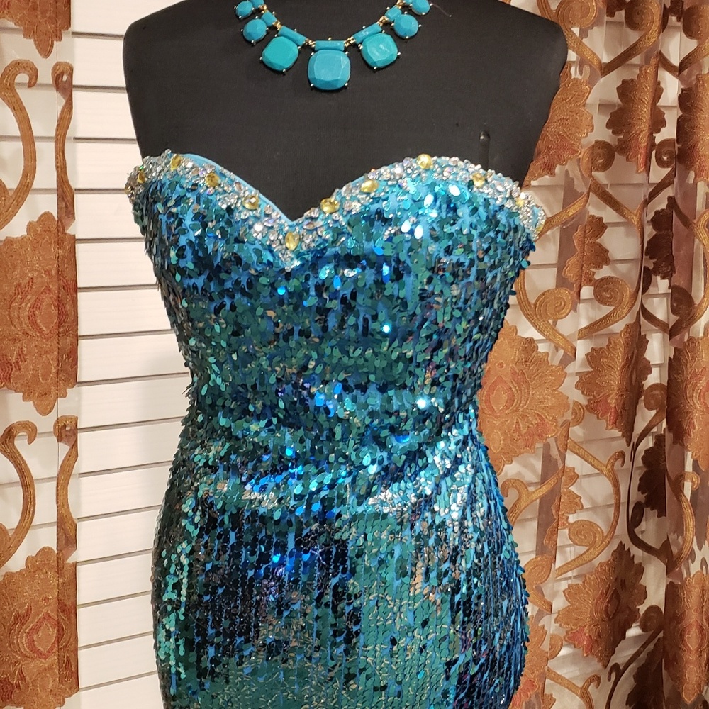 Homecoming dresses
